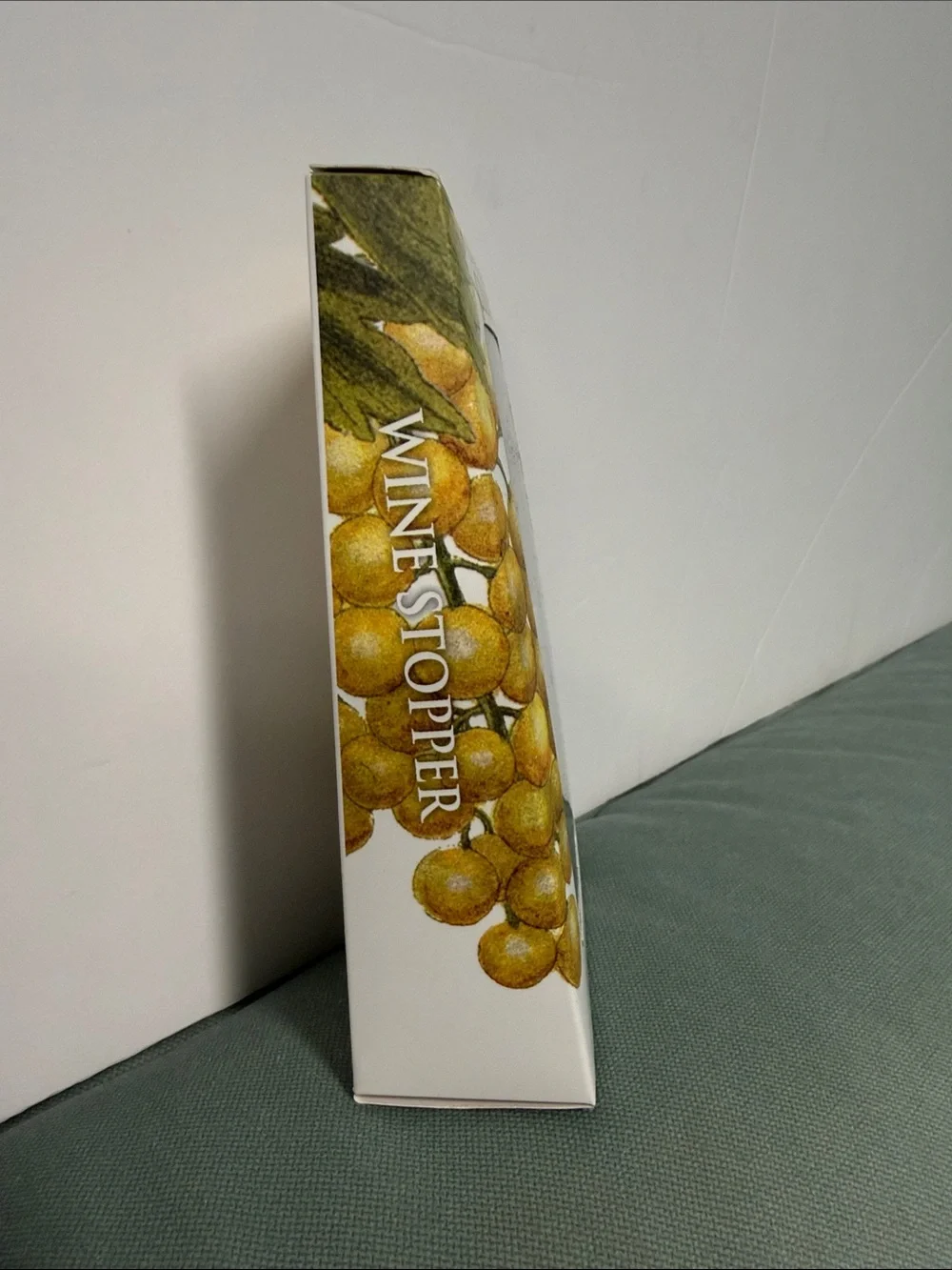 BNIB WINE COUNTRY SILVER CROWN WINE STOPPER CONNOISSEURS COLLECTION & GIFT BAG